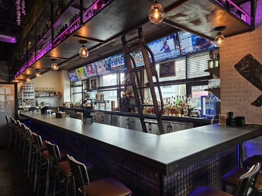 Southern Table Kitchen & Bar by null