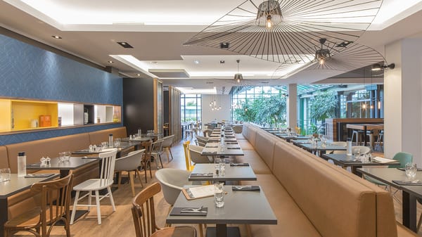 Hotel l'Elysee Val d'Europe by null