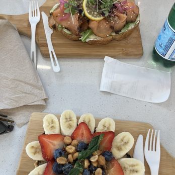 Toastique - Food - Juice Bars & Smoothies Near Me - Alexandria, Virginia Toastique - Food - Juice Bars & Smoothies Near Me - Alexandria, Virginia