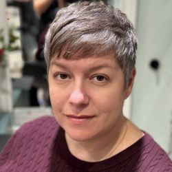 Smart Hair Studio - Pixie card by Tanya