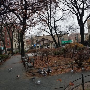 D'Auria-Murphy Triangle Park - Parks Near Me - The Bronx, New York