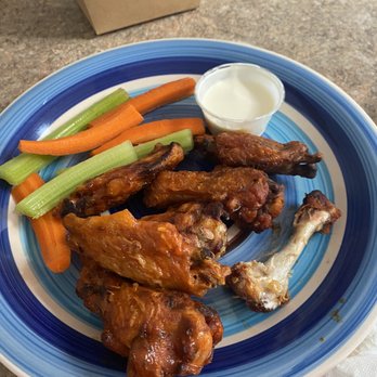 Scooter's - Wings! - Sports Bars Near Me - Sandy, Oregon Scooter's - Wings! - Sports Bars Near Me - Sandy, Oregon