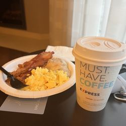 Holiday Inn Express & Suites Tacoma Downtown