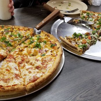 Pizza Twist - 1/2 pepperoni 1/2 butter chicken - Pizza Near Me - Clovis, California