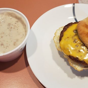 5 Star Restaurant - Sausage and cheese egg sandwich and a side of sausage gravy. - Breakfast & Brunch Near Me - Eastpointe, Michigan 5 Star Restaurant - Sausage and cheese egg sandwich and a side of sausage gravy. - Breakfast & Brunch Near Me - Eastpointe, Michigan