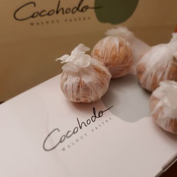 Cocohodo - Walnut pastry - Desserts Near Me - Rowland Heights, California