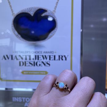Avianti Jewelry - I'm so happy with my new ring. The owners both made sure to spend time with me and I know they truly cared about my happiness. - Jewelry Near Me - La Cañada Flintridge, California Avianti Jewelry - I'm so happy with my new ring. The owners both made sure to spend time with me and I know they truly cared about my happiness. - Jewelry Near Me - La Cañada Flintridge, California