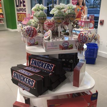 IT'Sugar - Inside the store candy display - Candy Stores Near Me - Dania Beach, Florida IT'Sugar - Inside the store candy display - Candy Stores Near Me - Dania Beach, Florida