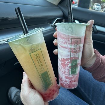 Jade Lounge - Left- Princess Peach, Right- Strawberry Hendrix - Desserts Near Me - Tacoma, Washington