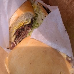 Tri tip sandwich