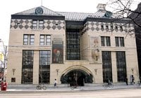 Toronto Public Library - Lillian H. Smith Branch by null