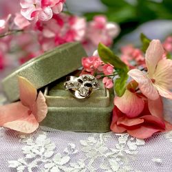 Lizzy’s Jewelry & Loan - Estate Jewelry!