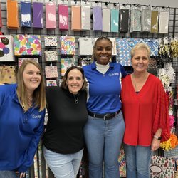 The Mailroom Gluckstadt = Print It, Pack It, Ship It, Get It - Our staff are here to serve you. Each of us is a notary.