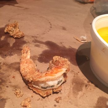 Ben's Crab - Shrimp that haven't been cleaned. #GROSS - Seafood Near Me - Oceanside, New York