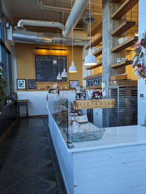 Choux Choux Bakery by null