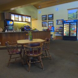 Schneiter's Riverside Golf Course - Inside cafe