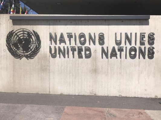 Palais des Nations by null