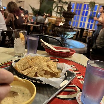 De Nada Cantina - Chips & Queso & Salsa (Veg) - Mexican Near Me - Austin, Texas De Nada Cantina - Chips & Queso & Salsa (Veg) - Mexican Near Me - Austin, Texas