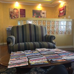 Arthur T Burciaga DDS - Waiting room area