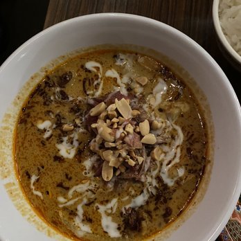 Eem - Massaman Curry with Smoked Lamb Shoulder - Cocktail Bars Near Me - Portland, Oregon Eem - Massaman Curry with Smoked Lamb Shoulder - Cocktail Bars Near Me - Portland, Oregon