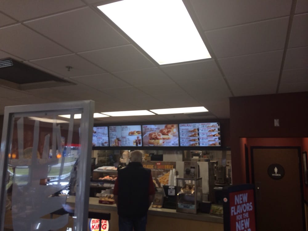 BURGER KING Updated August 2024 MacDill AFBBldg 930, Tampa