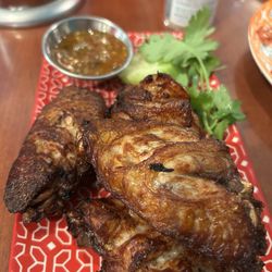 Senlek Thai Rice & Noodles - Wings - super fresh and tender