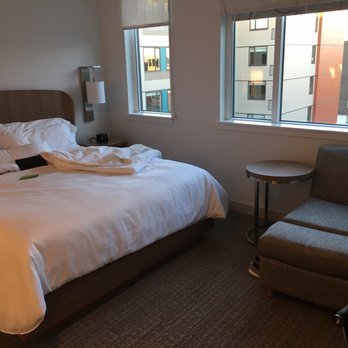 Element Seattle Redmond - king 'heavenly bed' with seating area by windows - Hotels Near Me - Redmond, Washington