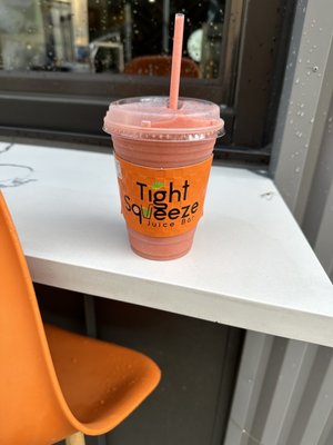 Tight Squeeze Juice Bar by null