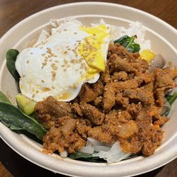 Buns N Rice - Spicy beef bulgogi