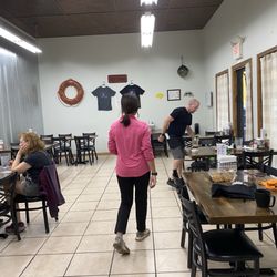 Wy Thai - Interior
