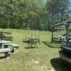 Mookie's Smokehouse - Sit down area.