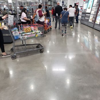 Costco - Busy inside - Wholesale Stores Near Me - Chula Vista, California Costco - Busy inside - Wholesale Stores Near Me - Chula Vista, California