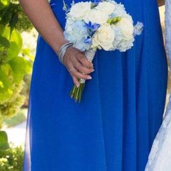 Patty Cakes Catering - Bridesmaid bouquet - Caterers Near Me - Santa Rosa, California