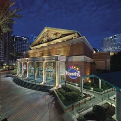 2Geaux Pho Bar - 2Geaux Pho Bar is located at 8 Canal St at Harrah's New Orleans