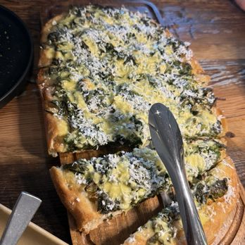 màna - Spanakopita - Greek Near Me - La Grange, Illinois