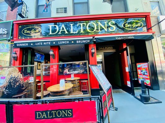 Dalton's Bar & Grill by null