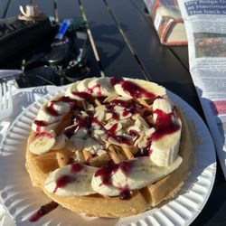 Radu Coffee Shop - Yellowstone Waffle