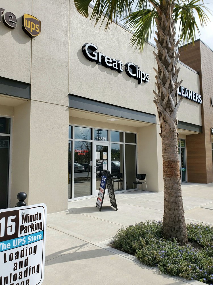 Great Clips Logo
