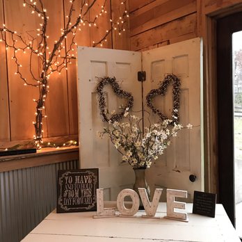 Southern Grace Bed & Breakfast - Bed & Breakfast Near Me - Brandenburg, Kentucky