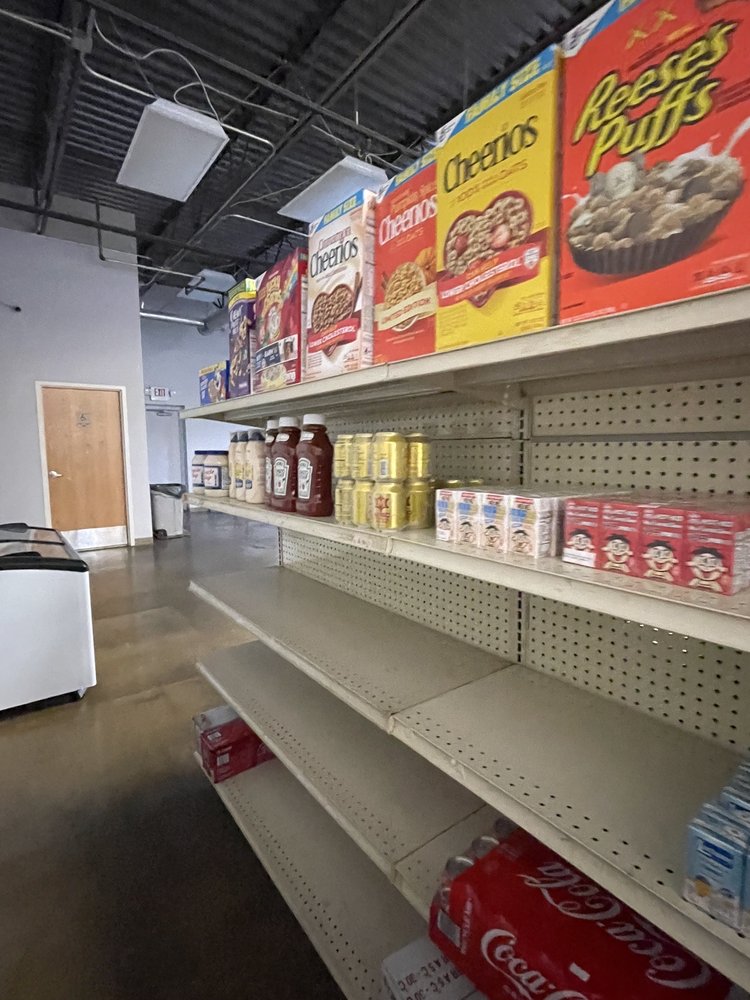 HTEE MU GROCERY STORE 10 Photos 8599 W Point Douglas Rd, Cottage