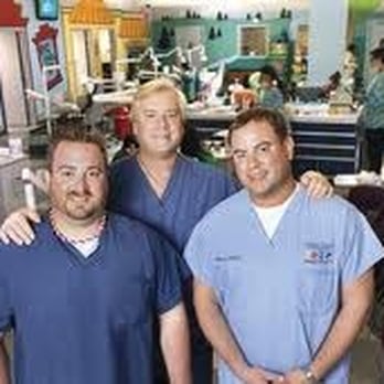 Josh Bresler, DMD - Doc B - Pediatric Dentists Near Me - Philadelphia, Pennsylvania Josh Bresler, DMD - Doc B - Pediatric Dentists Near Me - Philadelphia, Pennsylvania