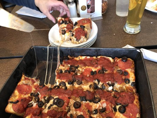 Junct'n Square Pizza by null