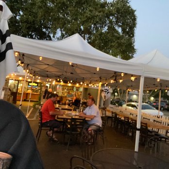 PRIMOS - Outdoor dining - Pizza Near Me - Danville, California