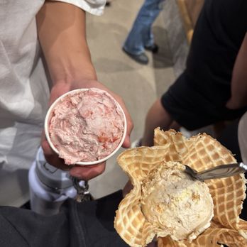 Salt & Straw - Ice Cream & Frozen Yogurt Near Me - Gilbert, Arizona Salt & Straw - Ice Cream & Frozen Yogurt Near Me - Gilbert, Arizona