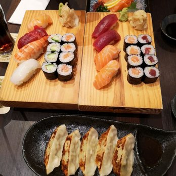 Mangetsu - Shusi gyōza sashimi - Japanese Near Me - Frankfurt, HE Mangetsu - Shusi gyōza sashimi - Japanese Near Me - Frankfurt, HE