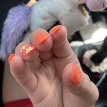 Oasis Nails - Nail Salons Near Me - Wilmington, North Carolina