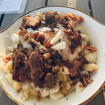 Rails & Ales Brew House - Chicken Mac & Cheese - Brewpubs Near Me - Georgetown, Indiana
