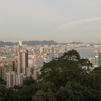 太平山頂 - Landmarks & Historical Buildings Near Me - Hong Kong, HK
