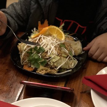 Thai Paradise - Thai Near Me - Folsom, California Thai Paradise - Thai Near Me - Folsom, California