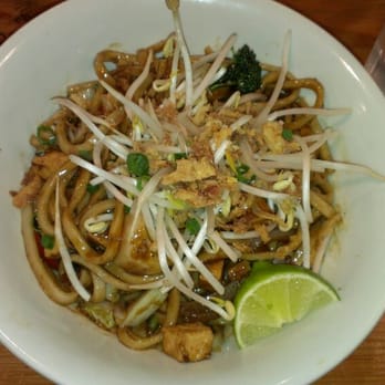 Noodlebox - Chili Plum wth chicken - Asian Fusion Near Me - Victoria, British Columbia Noodlebox - Chili Plum wth chicken - Asian Fusion Near Me - Victoria, British Columbia